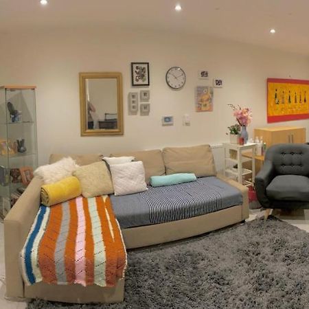 Hendon Homestay ภายนอก รูปภาพ